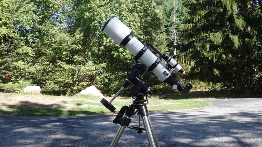 Explore Scientific 127 mm Achromatic Refractor OTA with Accessories