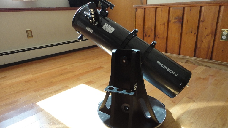 Orion StarBlast Telescope Review (4.5″ and 6″)